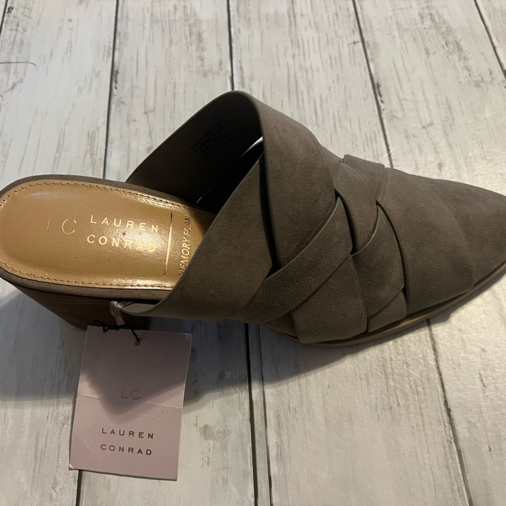 Brand new Lauren Conrad Mules
